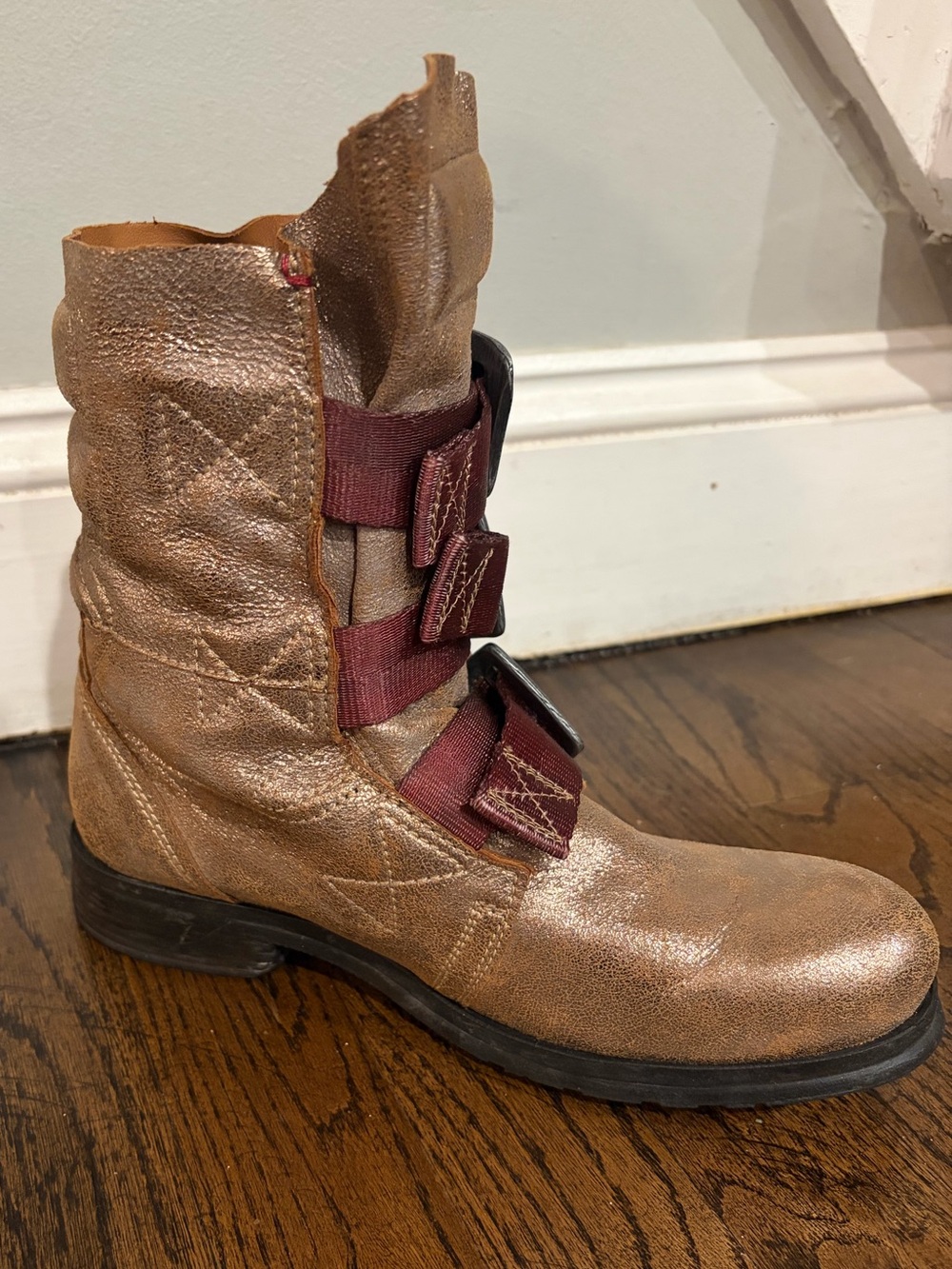 FLY London Luna Metallic Leather Stif Buckle Mid Boots 37 6-6.5 New Army Bike